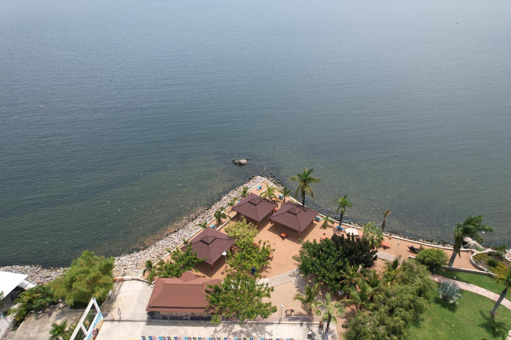 Malaika Beach Resort Mwanza Esterno foto