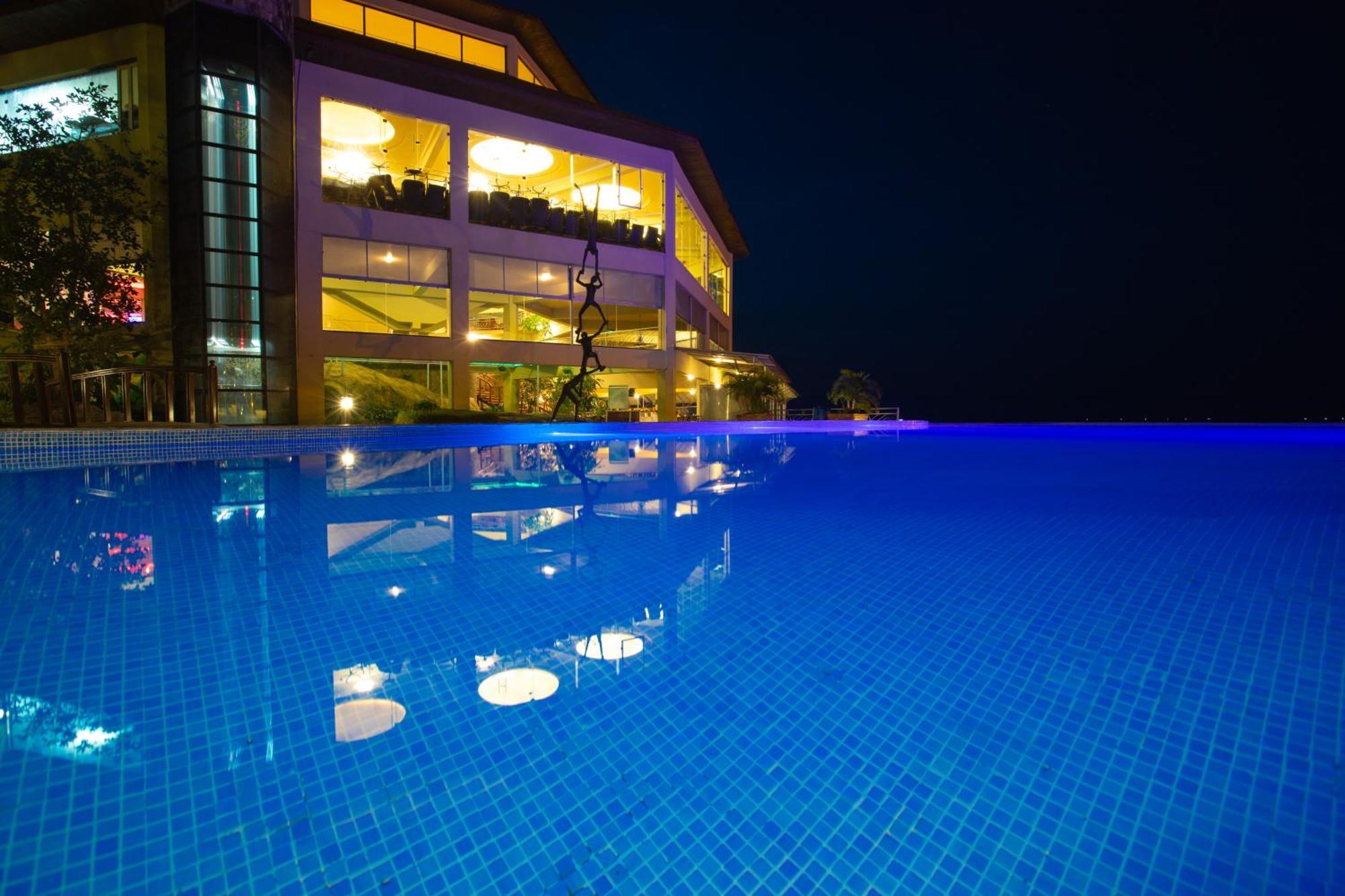 Malaika Beach Resort Mwanza Esterno foto