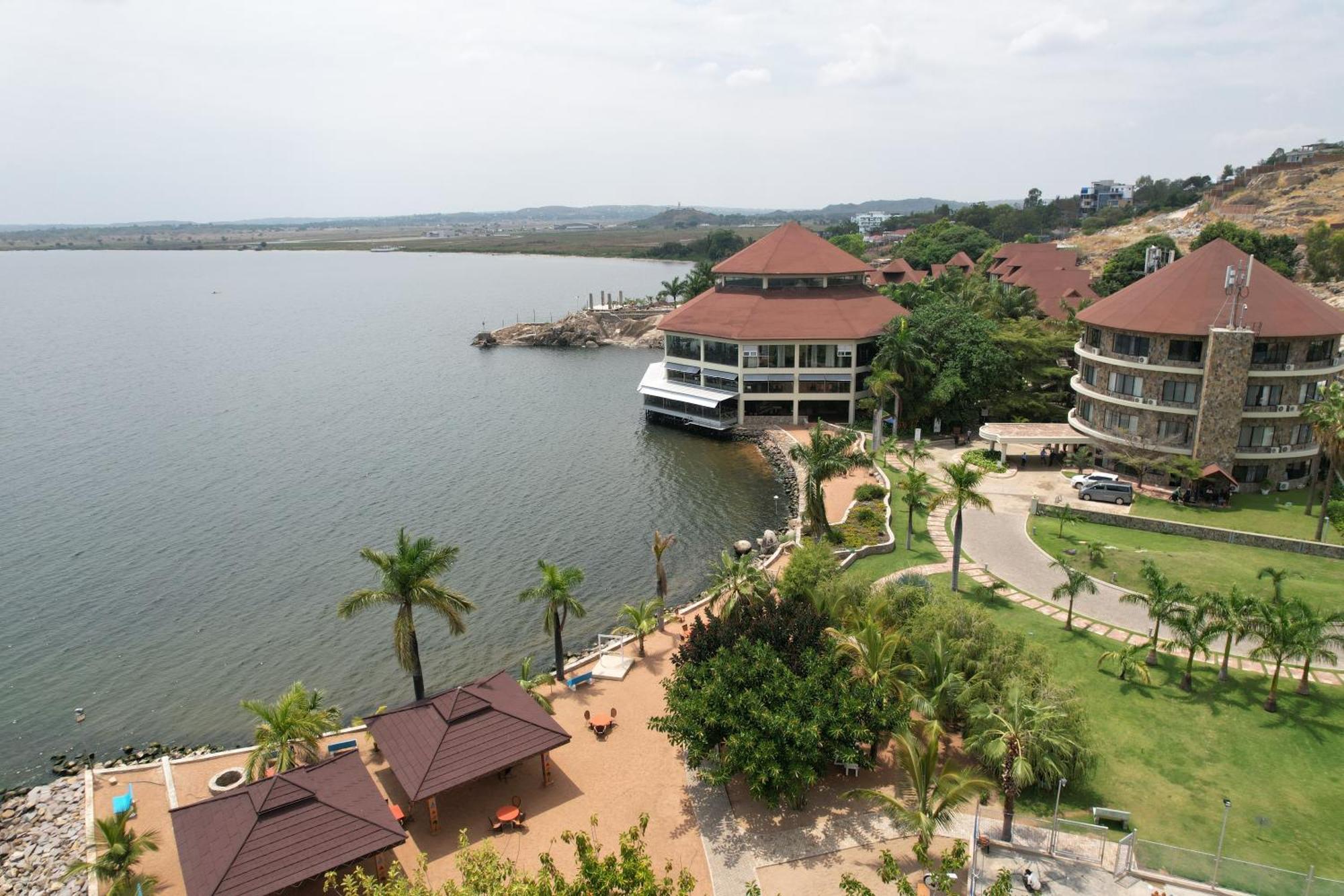 Malaika Beach Resort Mwanza Esterno foto